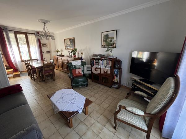 Corbeil-Essonnes (91100) Maison 3 chambres avec sous-sol total et garage