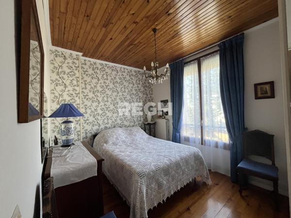 Corbeil-Essonnes (91100) Maison 3 chambres avec sous-sol total et garage