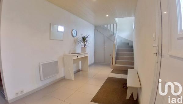 Maison à vendre 5 pièces 143 m² Changé