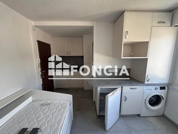 Location Studio 14.1 m² - 289 AVENUE DE TURIN Chambery 73000