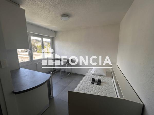 Location Studio 14.1 m² - 289 AVENUE DE TURIN Chambery 73000