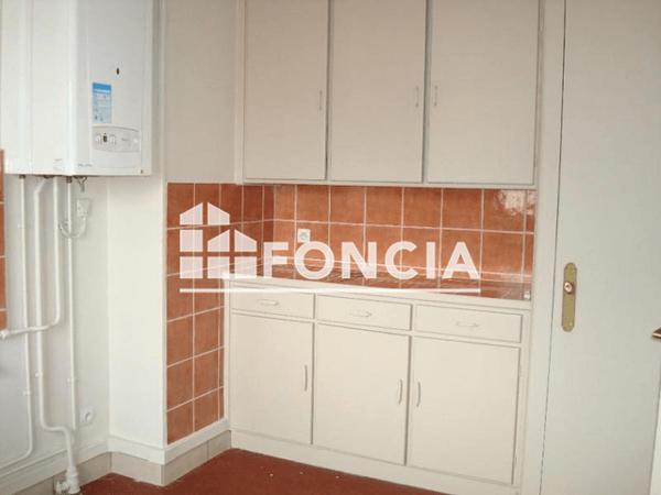 Location Studio 48 m² - 34 - 36 AVENUE DU VERCORS Fontaine 38600