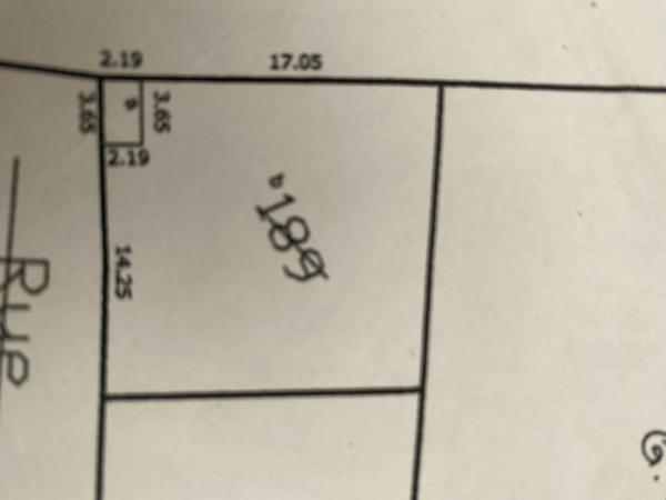 Un havre de paix pour votre futur chez-vous avec ce terrain de 322 m2 hors lotissement !!