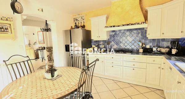 À vendre Maison 5 pièces 170 m² - La Londe-les-maures 83250