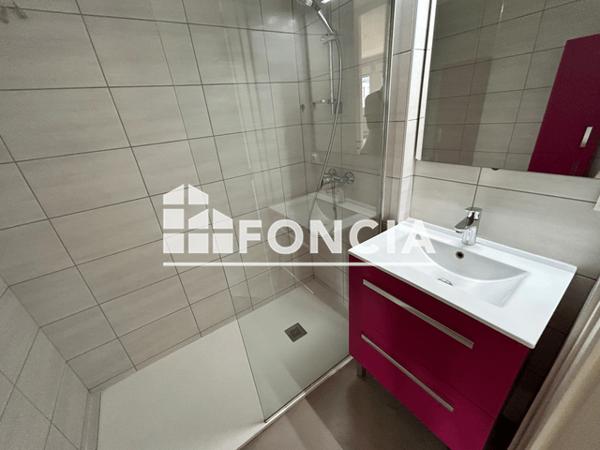 Location Appartement 3 pièces 69.78 m² - 33 BOULEVARD MARECHAL FOCH Grenoble 38000