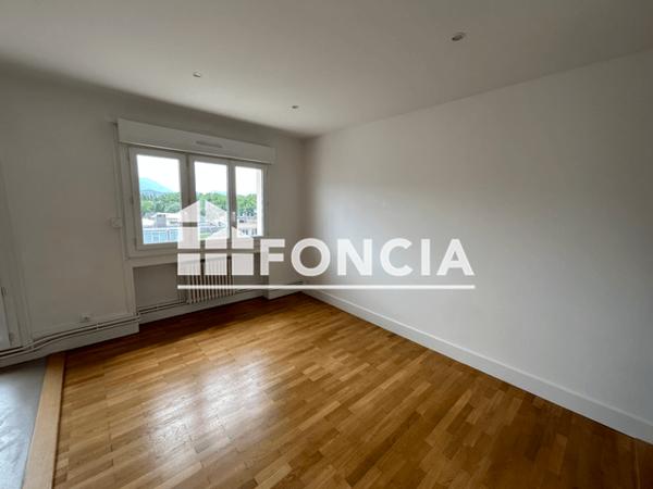 Location Appartement 3 pièces 69.78 m² - 33 BOULEVARD MARECHAL FOCH Grenoble 38000