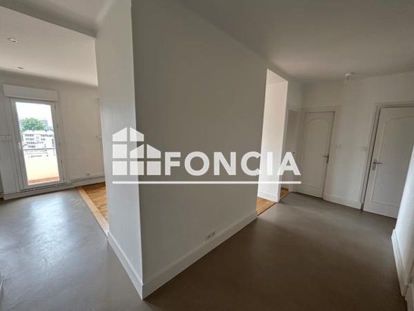 Location Appartement 3 pièces 69.78 m² - 33 BOULEVARD MARECHAL FOCH Grenoble 38000