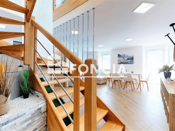 Location Appartement meublé 4 pièces 70 m² - 738 Avenue Jean Jaurès La Roche Sur Foron 74800