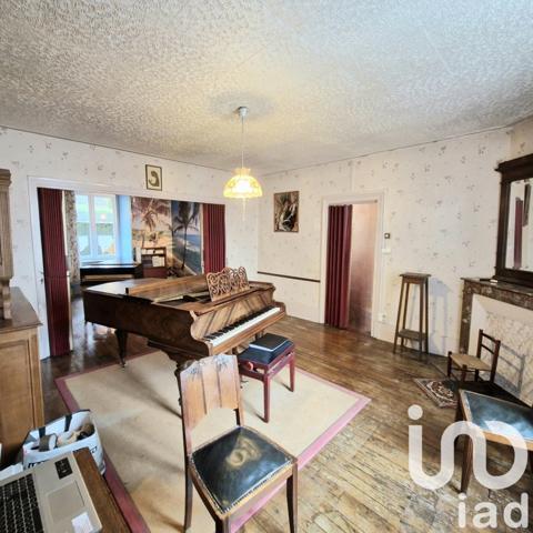 Maison 7 pièces de 264 m² à Vaucouleurs (55140)