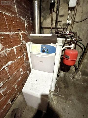 Maison à vendre à Saint-Chély-d'Apcher en Lozère (48200), ref : 48032-191