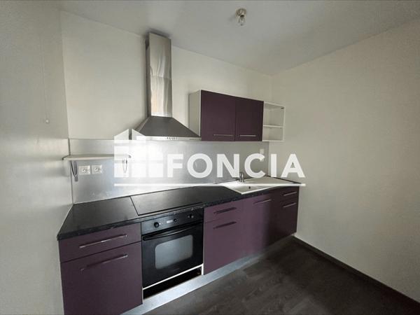 Location Appartement 3 pièces 60.5 m² - 36 RUE EMILE ZOLA Reims 51100