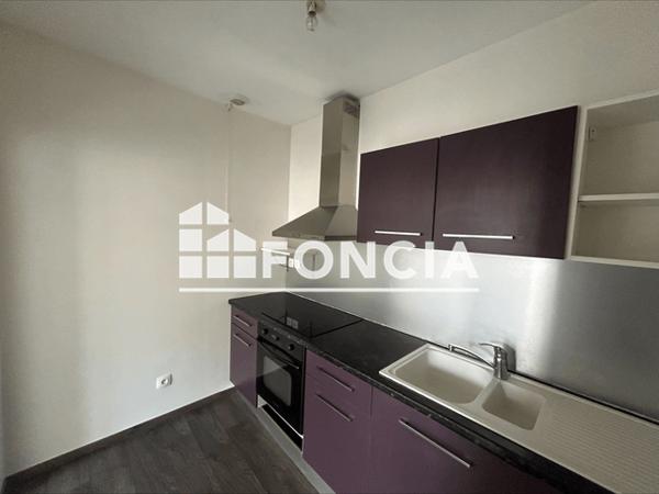 Location Appartement 3 pièces 60.5 m² - 36 RUE EMILE ZOLA Reims 51100