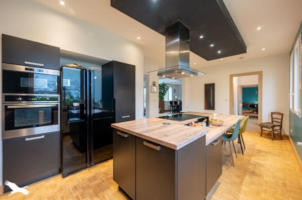 Maison à vendre |  Bourges |  12 pièces | 260 m²