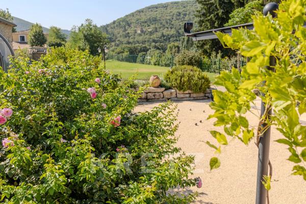 Villa contemporaine aux portes du Luberon