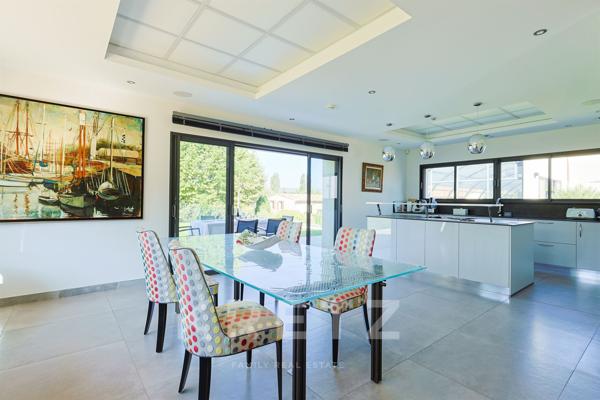 Villa contemporaine aux portes du Luberon