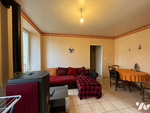 Immeuble de rapport avec deux appartements loués