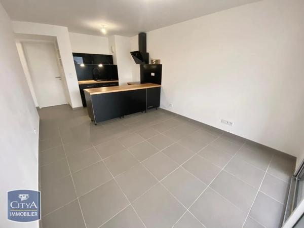 Appartement à louer 2 pièces 41.6m²