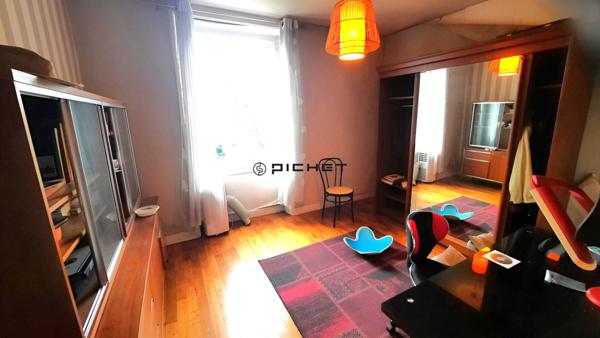 Autre 6 pièces 126 m²