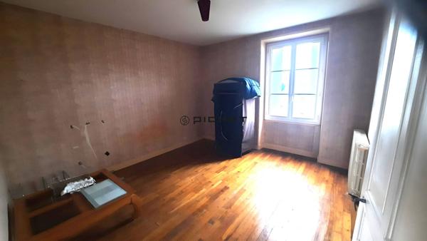 Autre 6 pièces 126 m²