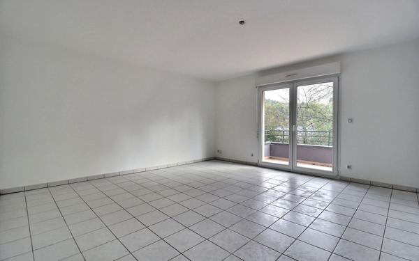 Appartement à louer    3 pièces • 77,47 m2 Creutzwald
