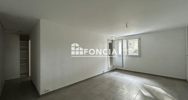 Location Appartement 3 pièces 64.8 m² - Neuville-sur-saône 69250