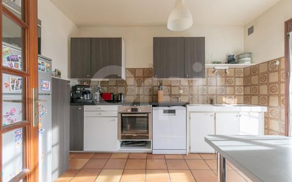 Maison à vendre    5 pièces • 117,18 m2 Noisy-le-Grand