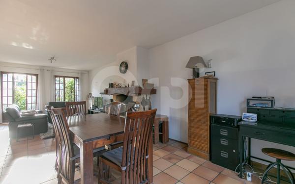 Maison à vendre    5 pièces • 117,18 m2 Noisy-le-Grand