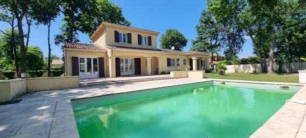 PAREMPUYRE  - Maison 180 m² avec jardin de près de 3000 m² - BORDEAUX METROPOLE