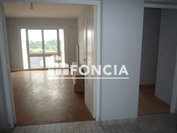 Location Appartement 3 pièces 73.46 m² - CARREFOUR SAINT ELOI BAT.L Rodez 12000