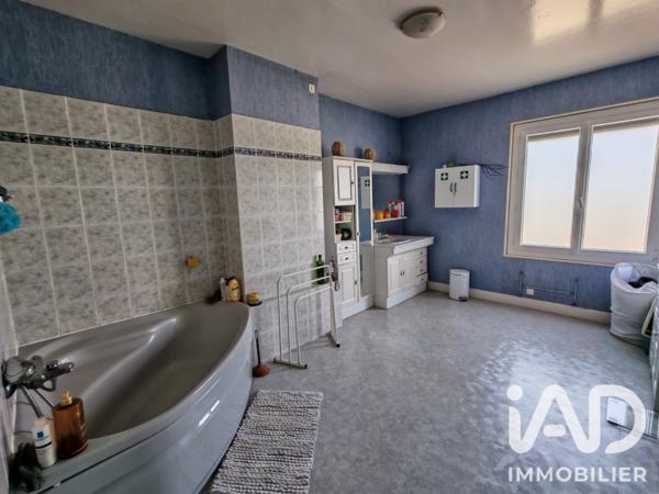 Maison à vendre 11 pièces 277 m² Sidiailles