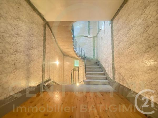 maison à vendre 9 pièces - 320 m2 ESTRABLIN - 38