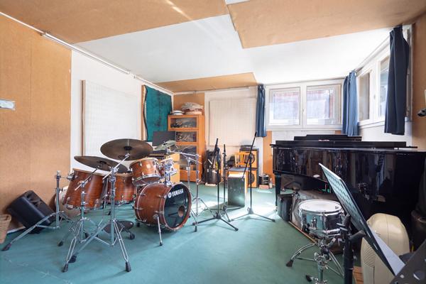 Maison d’architecte avec studio de musique