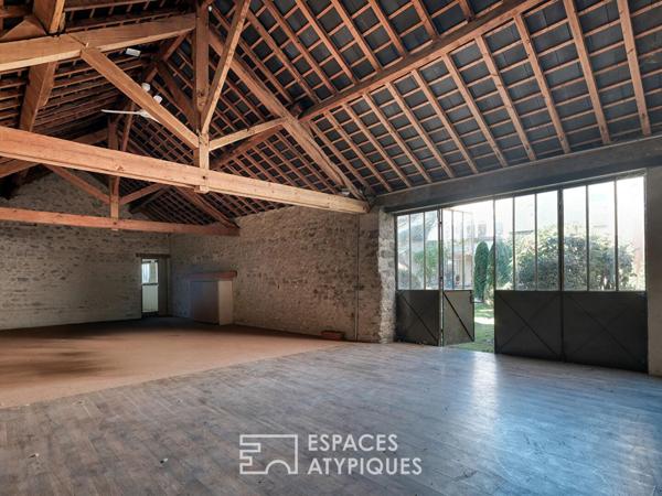 Demeure bourgeoise avec piscine au coeur de Janville