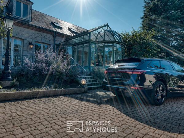 Demeure bourgeoise avec piscine au coeur de Janville