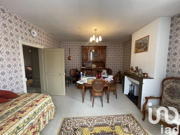 Maison à vendre 7 pièces 220 m² Val-d'Oire-et-Gartempe