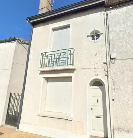 Maison de ville avec cour à vendre à MARMANDE