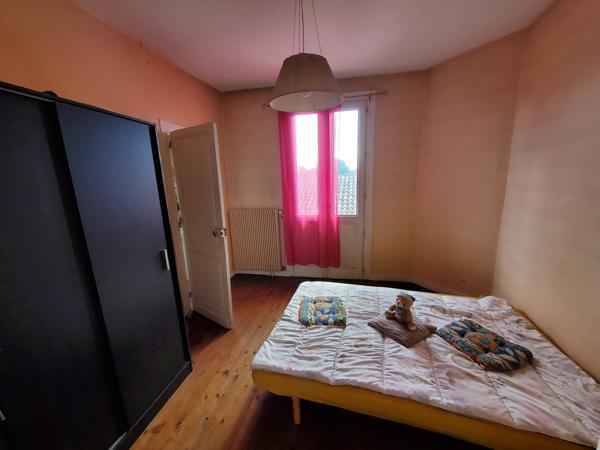Maison de ville avec cour à vendre à MARMANDE