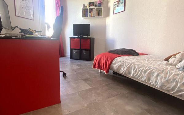 Appartement à vendre    4 pièces • 76,52 m2 Coulommiers