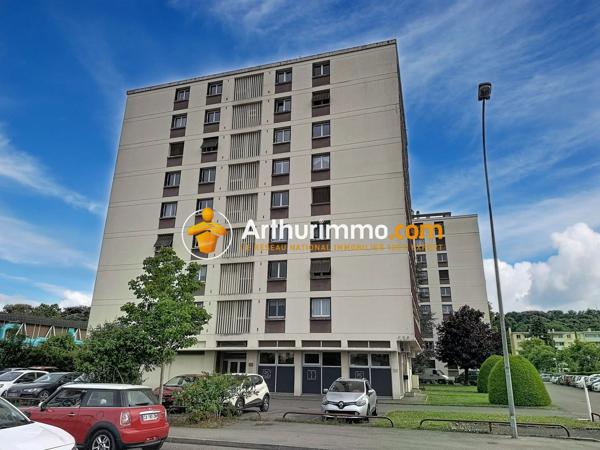 Vente                                                      Appartement
                        
                     5 pièces                      86 m2                     à Bourgoin-Jallieu