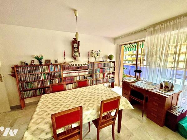 Roquebrune-Cap-Martin, CARNOLES, 4 pièces de 76 m², 4 balcons, parking et cave