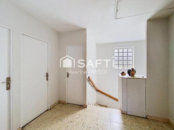 Quartier calme - Sous sol total - 5 chambres