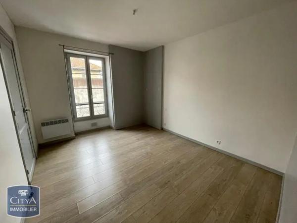 Appartement à louer 3 pièces 71.82m² Pau (64000)