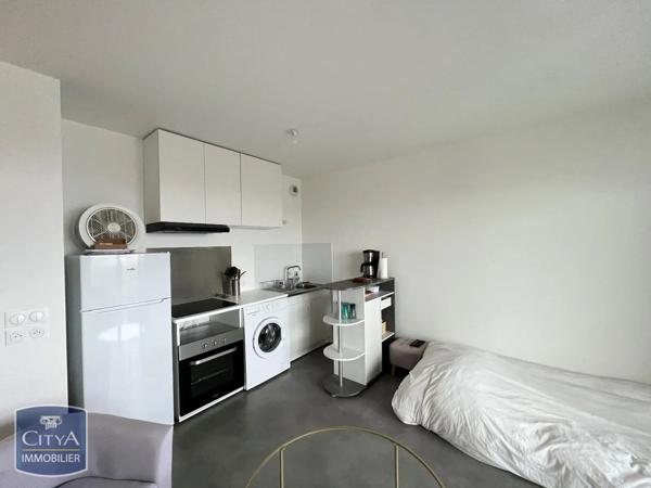 Appartement à louer 1 pièce 28.7m²