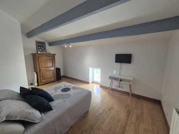 Maison 6 pièce(s) 4 chambre(s) 189 m²