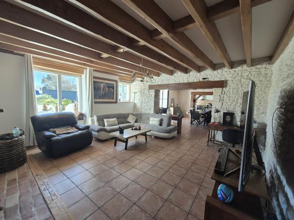 Maison 6 pièce(s) 4 chambre(s) 189 m²