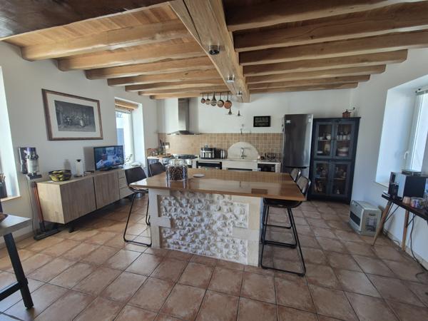 Maison 6 pièce(s) 4 chambre(s) 189 m²