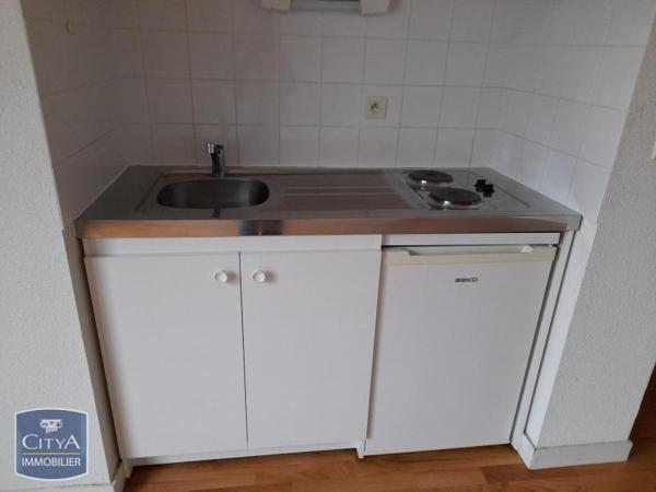 Appartement à louer 1 pièce 24.31m²