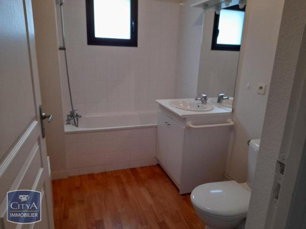 Appartement à louer 1 pièce 24.31m²