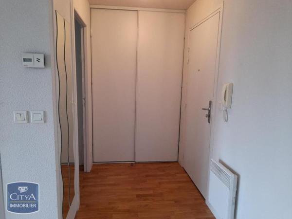 Appartement à louer 1 pièce 24.31m²
