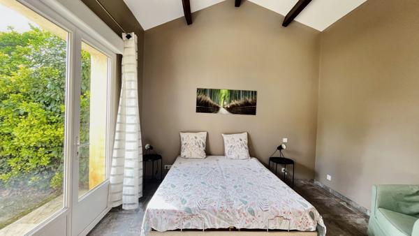 L'Isle-sur-la-Sorgue (84800) PROPRIETE 425 M2